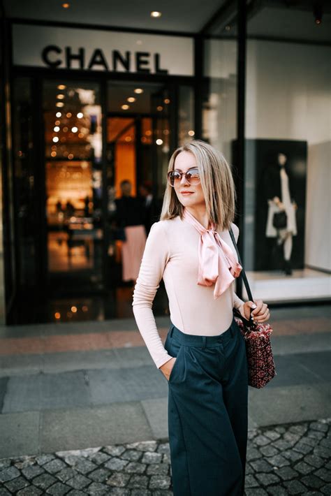 can you buy from chanel online
